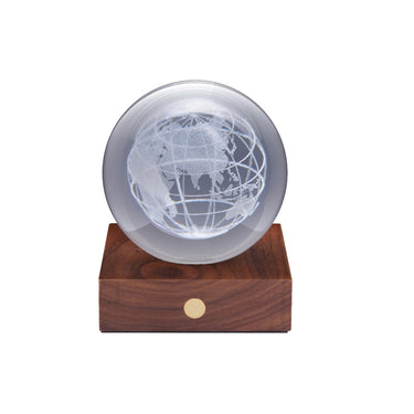 Gingko-Amber-Crystal-Light-World-Globe-01-Casa43
