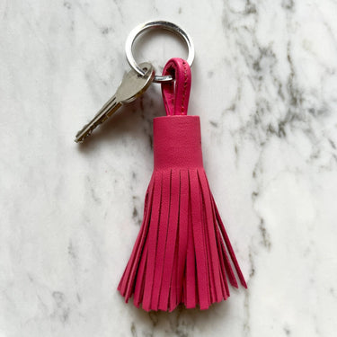 LEY! Leder-Schlüsselanhänger - Magenta – Produktansicht 2