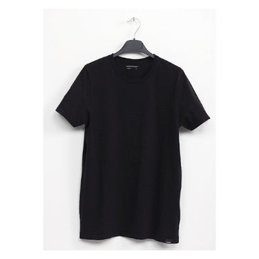 T-Shirt-Item-No-1-schwarz-Standard-Project-05